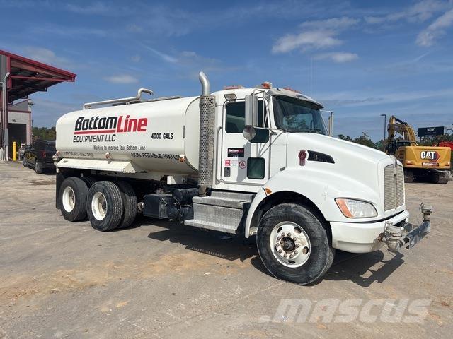 Kenworth T370 Wassertanker