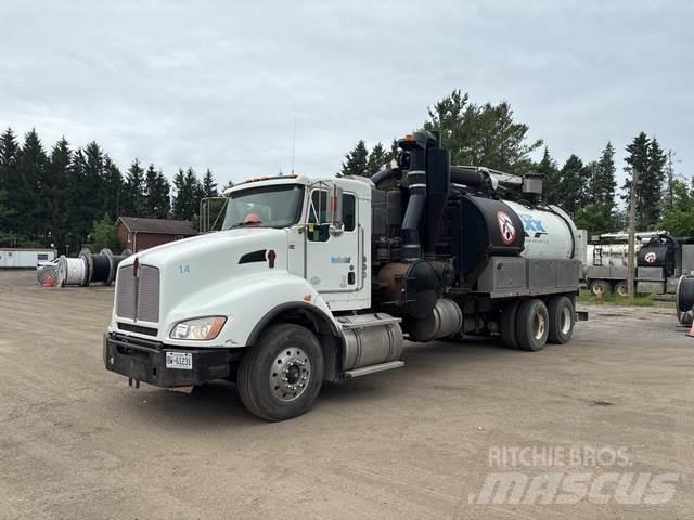 Kenworth T450 Raupenbagger