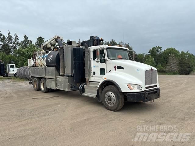 Kenworth T450 Raupenbagger