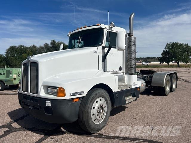 Kenworth T600 Sattelzugmaschinen