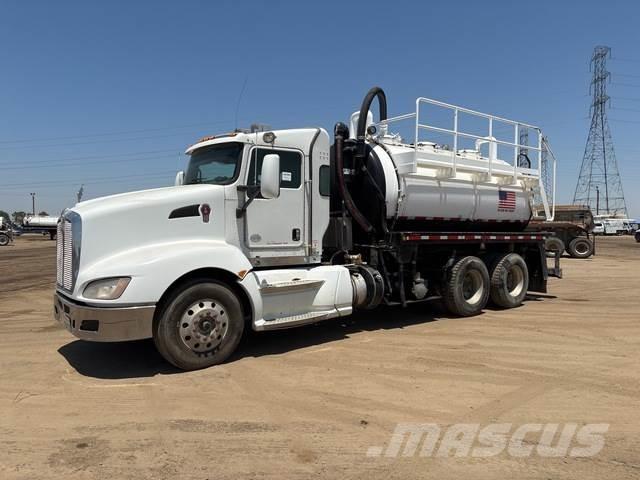 Kenworth T660 Saug- und Druckwagen