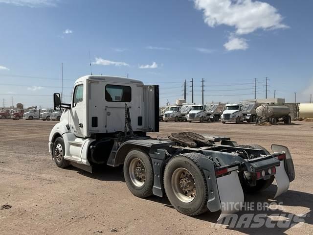 Kenworth T680 Sattelzugmaschinen