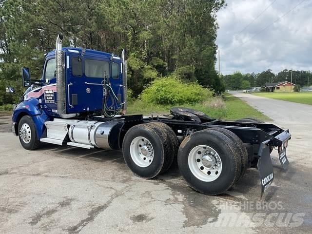 Kenworth T680 Sattelzugmaschinen