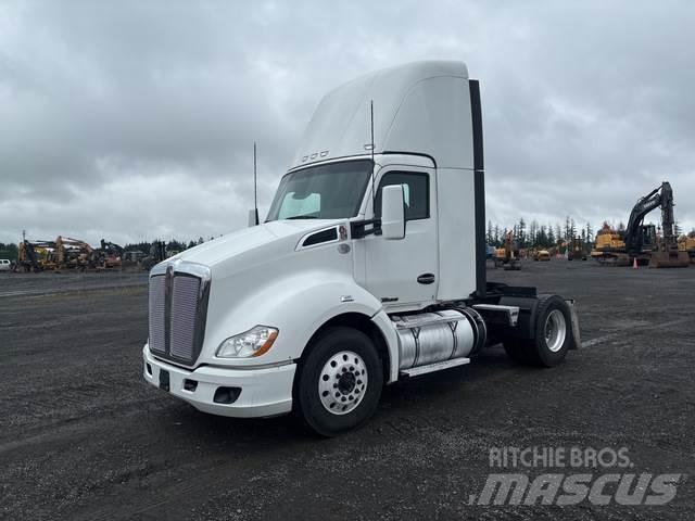 Kenworth T680 Sattelzugmaschinen