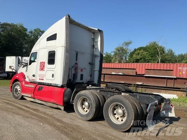 Kenworth T680 Sattelzugmaschinen