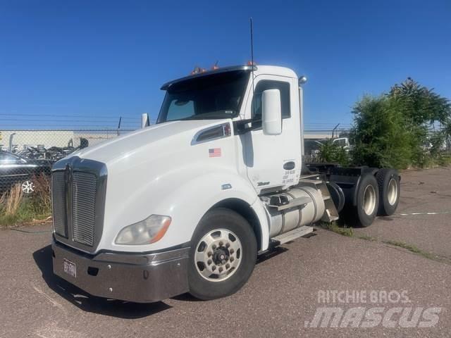 Kenworth T680 Sattelzugmaschinen