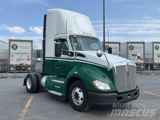 Kenworth T680 Sattelzugmaschinen