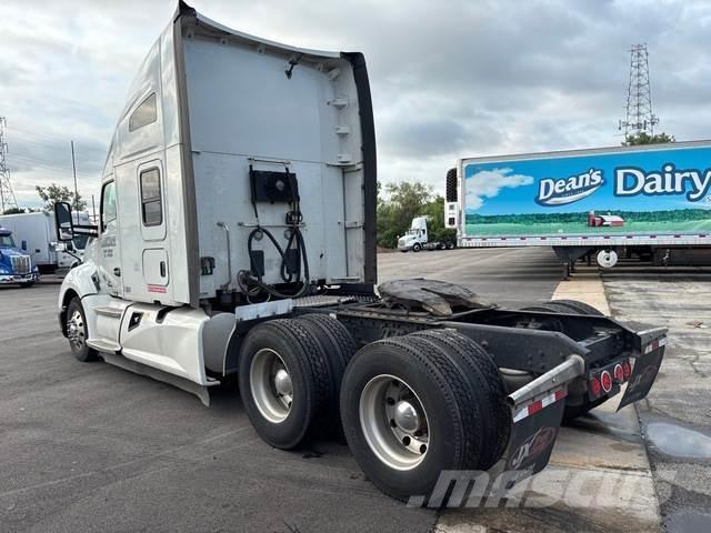 Kenworth T680 Sattelzugmaschinen