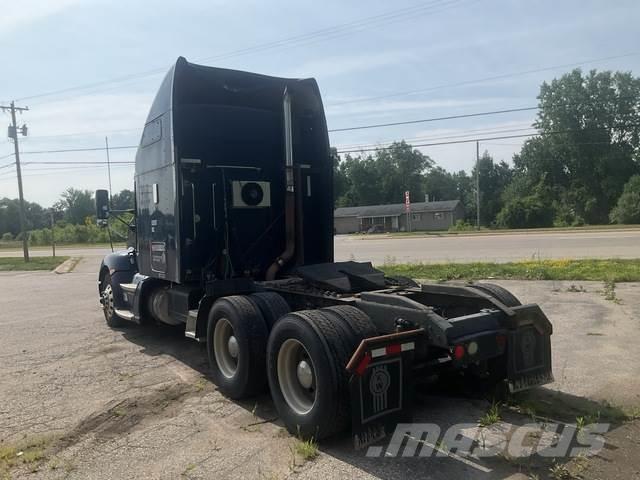 Kenworth T680 Sattelzugmaschinen