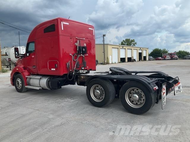 Kenworth T680 Sattelzugmaschinen