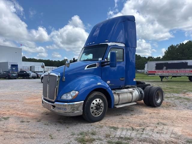 Kenworth T680 Sattelzugmaschinen