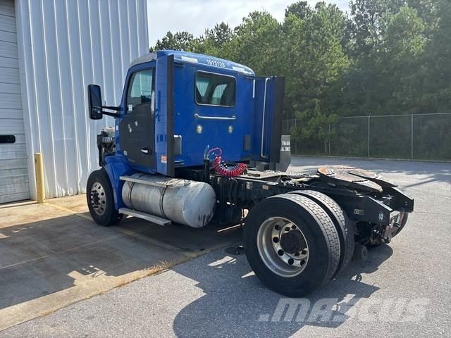 Kenworth T680 Sattelzugmaschinen
