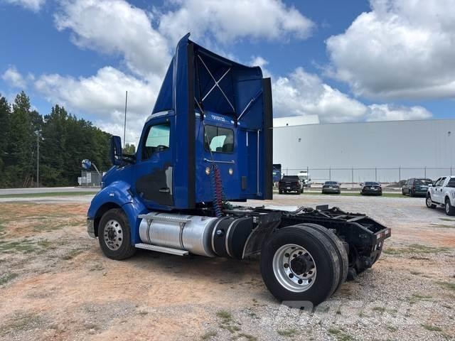 Kenworth T680 Sattelzugmaschinen