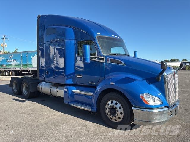 Kenworth T680 Sattelzugmaschinen