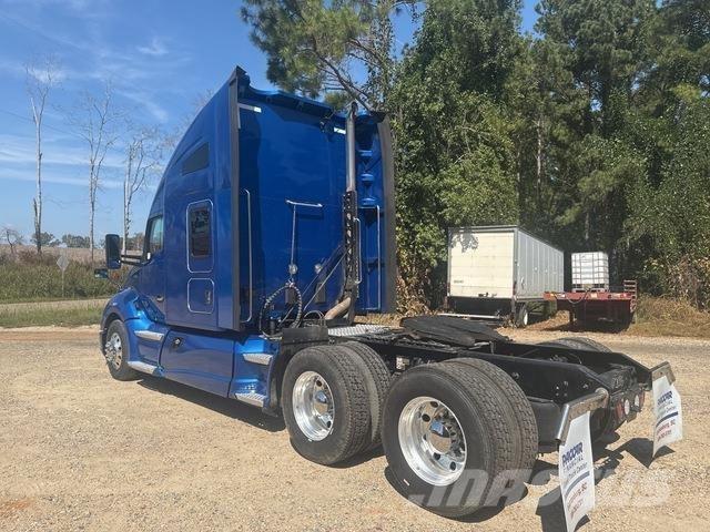 Kenworth T680 Sattelzugmaschinen