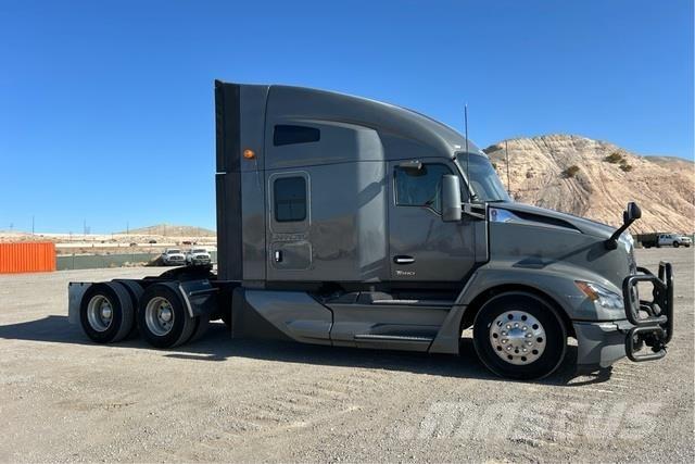 Kenworth T680 Sattelzugmaschinen