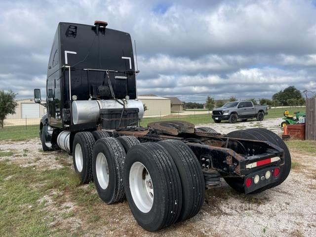 Kenworth T700 Sattelzugmaschinen