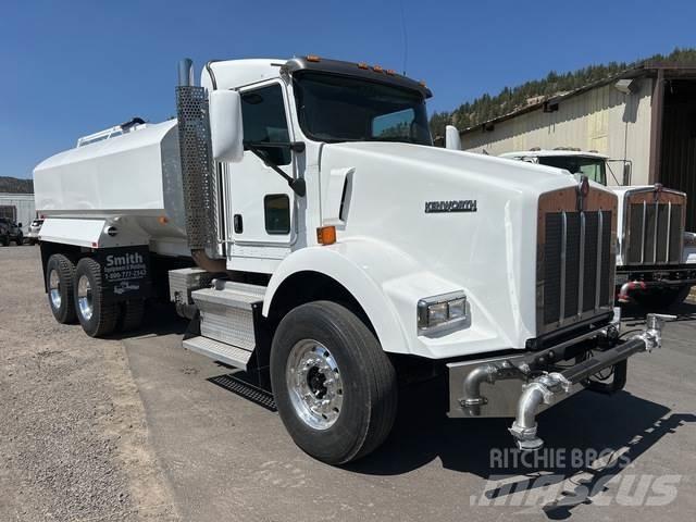 Kenworth T800 Wassertanker