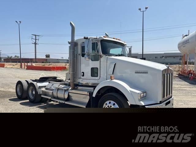 Kenworth T800 Sattelzugmaschinen