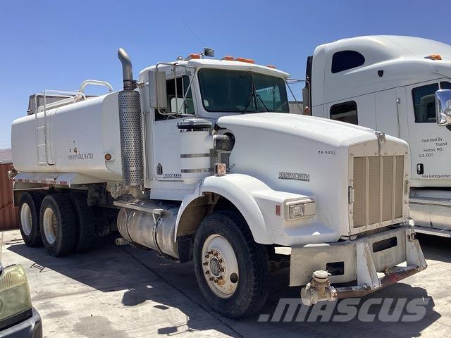 Kenworth T800 Wassertanker