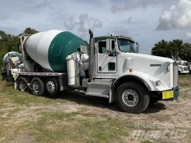 Kenworth T800 Andere Fahrzeuge