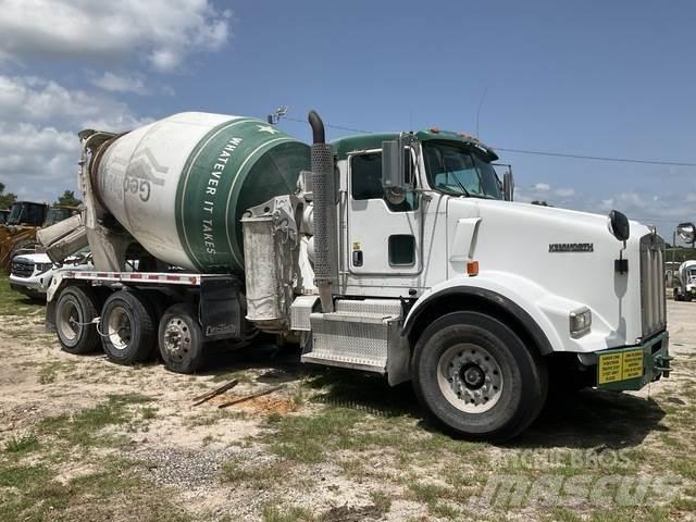 Kenworth T800 Andere Fahrzeuge
