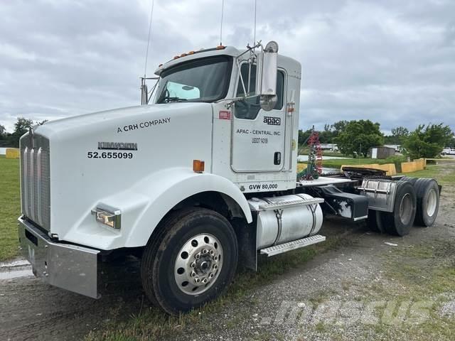 Kenworth T800 Sattelzugmaschinen