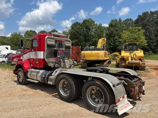 Kenworth T800 Sattelzugmaschinen