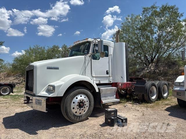Kenworth T800 Sattelzugmaschinen
