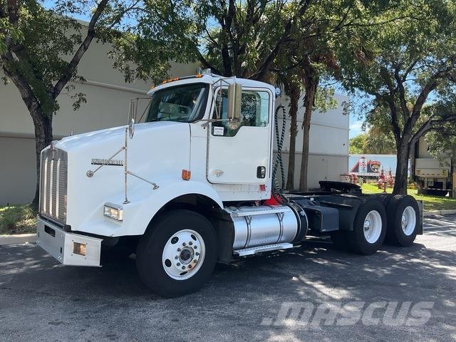 Kenworth T800 Sattelzugmaschinen