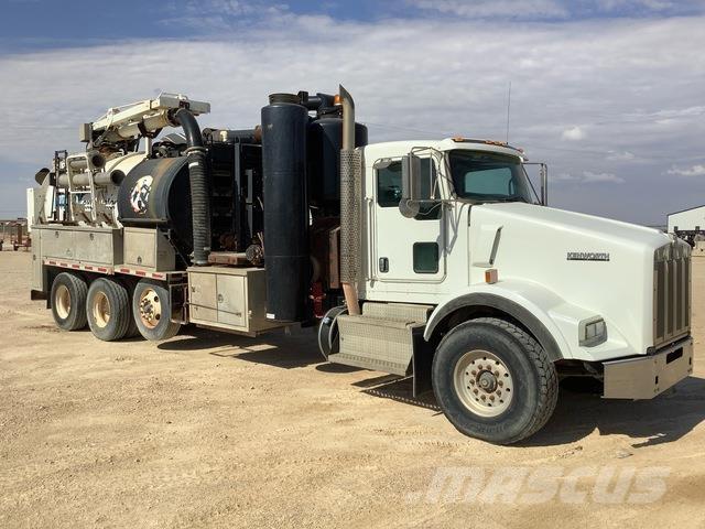 Kenworth T800 Raupenbagger