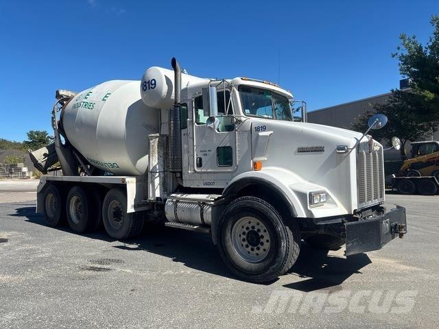 Kenworth T800 Andere Fahrzeuge
