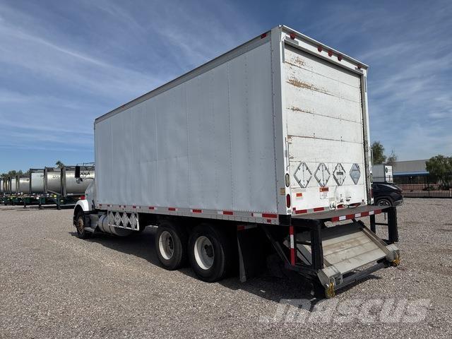 Kenworth T800 Kofferaufbau