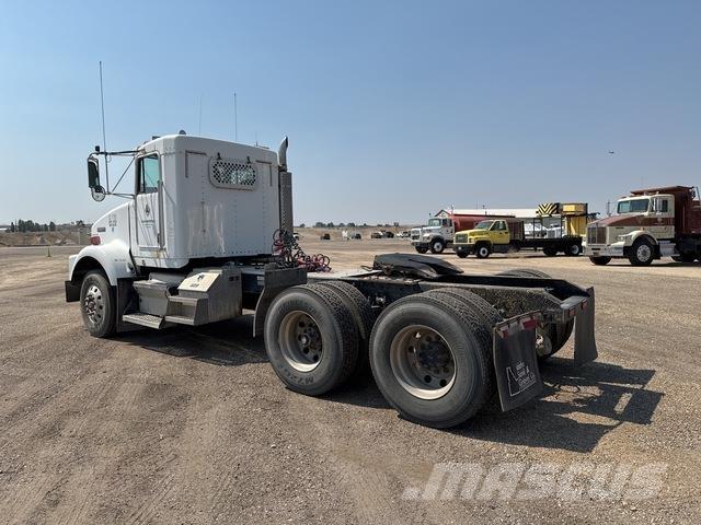 Kenworth T800B Sattelzugmaschinen