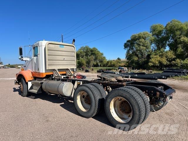 Kenworth T800B Sattelzugmaschinen