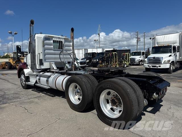 Kenworth T880 Sattelzugmaschinen