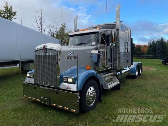 Kenworth W900 Sattelzugmaschinen