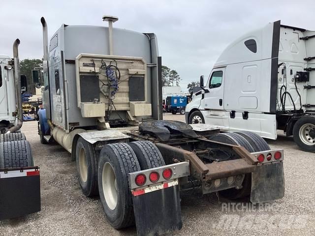 Kenworth W900 Sattelzugmaschinen