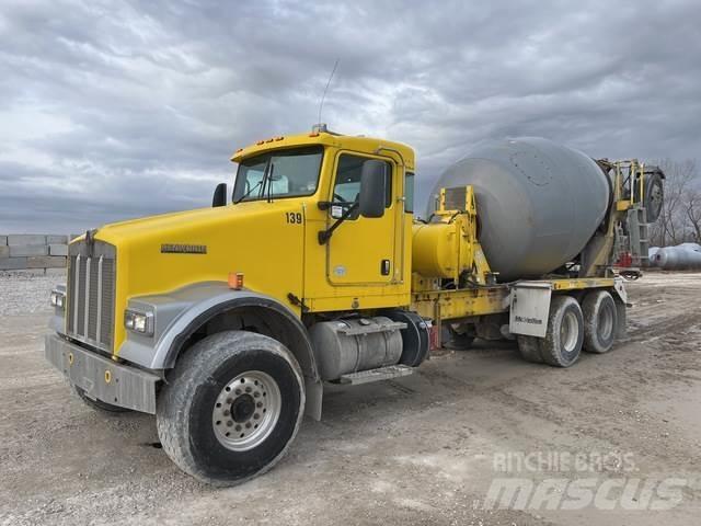 Kenworth W900 Andere Fahrzeuge