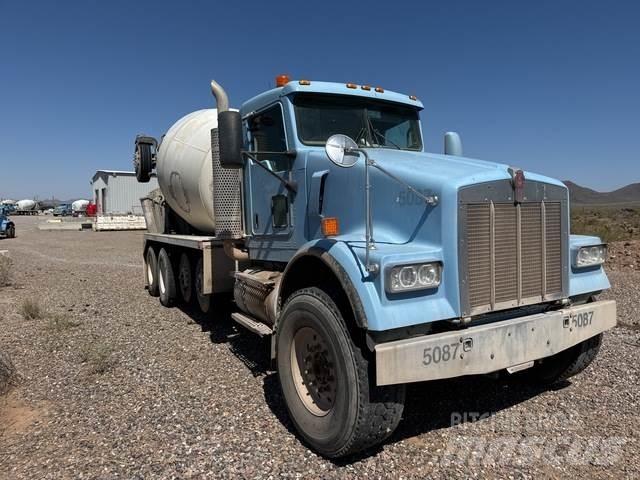 Kenworth W900 Andere Fahrzeuge