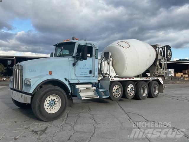 Kenworth W900 Andere Fahrzeuge