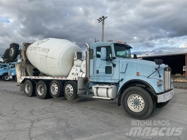 Kenworth W900 Andere Fahrzeuge