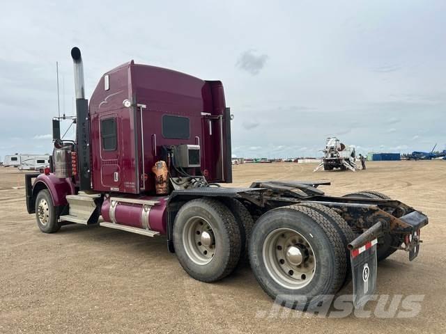 Kenworth W900 Sattelzugmaschinen