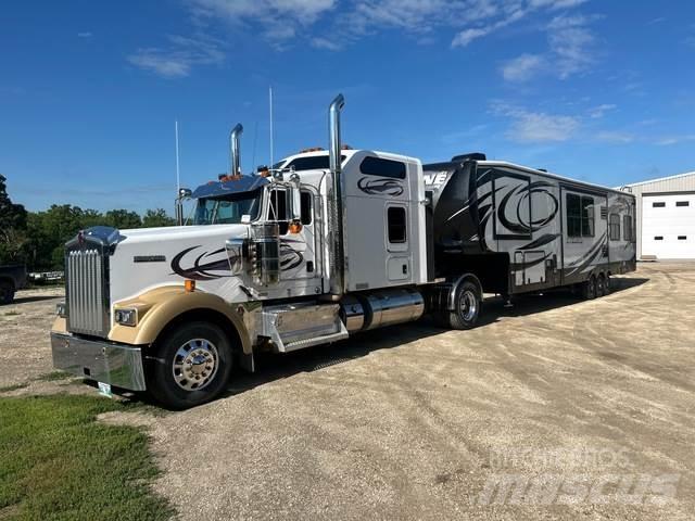 Kenworth W900 Sattelzugmaschinen
