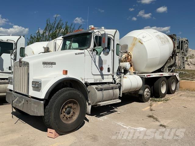 Kenworth W900 Andere Fahrzeuge