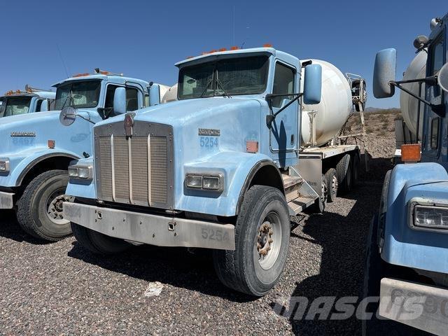 Kenworth W900B Andere Fahrzeuge