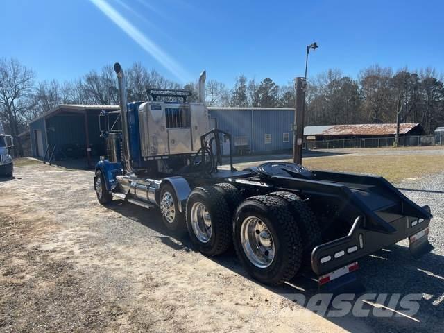 Kenworth W900L Sattelzugmaschinen