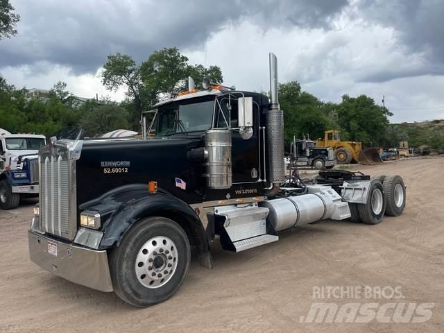 Kenworth W900L Sattelzugmaschinen