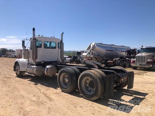 Kenworth W900L Sattelzugmaschinen