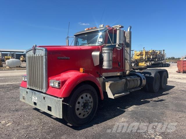 Kenworth W900L Sattelzugmaschinen